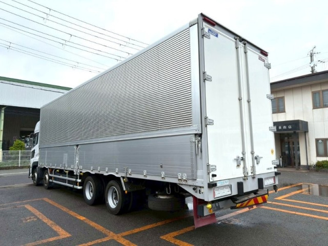 Nissan UD quon Large Wing body 2PG-CG5CA(103841) 4枚目