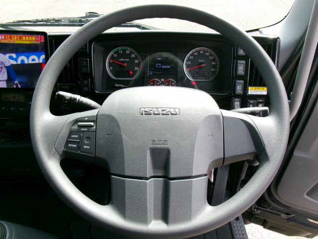 Isuzu forward Middle Wing body 2RG-FRR90T2(103840) 9枚目