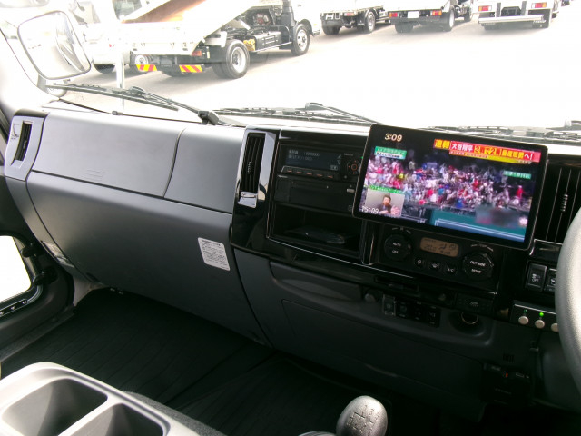 Isuzu forward Middle Wing body 2RG-FRR90T2(103840) 13枚目