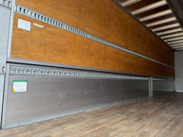 Nissan UD quon Large Wing body 2PG-CG5CA(103841) 12枚目