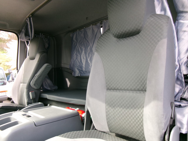 Isuzu forward Middle Wing body 2RG-FRR90T2(103840) 19枚目