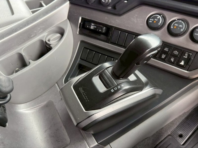 Nissan UD quon Large Wing body 2PG-CG5CA(103841) 28枚目