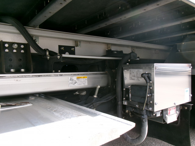 Isuzu forward Middle Wing body 2RG-FRR90T2(103840) 42枚目