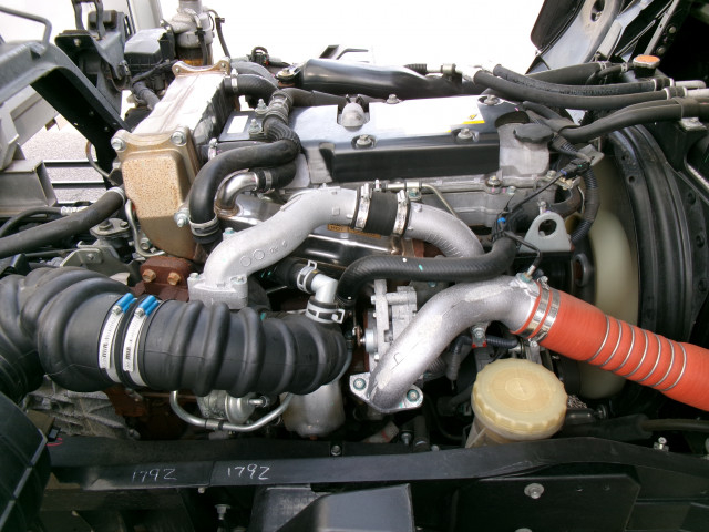 Isuzu forward Middle Wing body 2RG-FRR90T2(103840) 46枚目