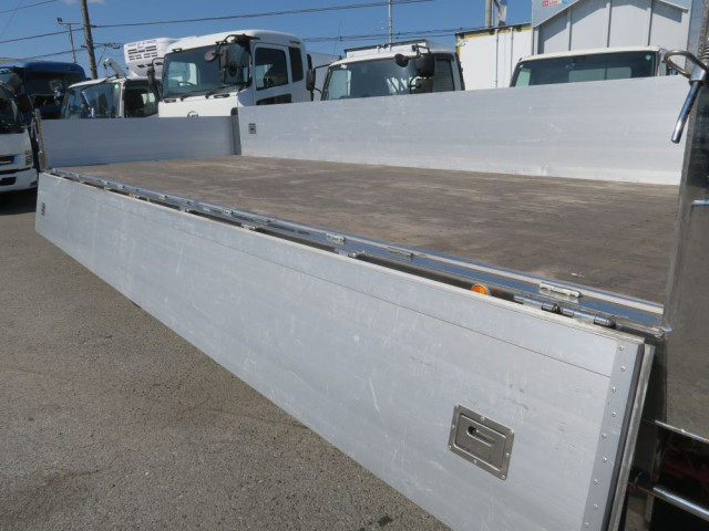 いすゞ フォワード 中型 平ボディ 2RG-FRR90T2(103843) 7枚目