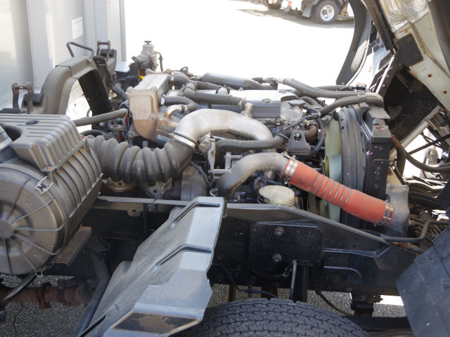 Nissan UD condor Middle Wing body 2PG-BRR90T2(103842) 25枚目