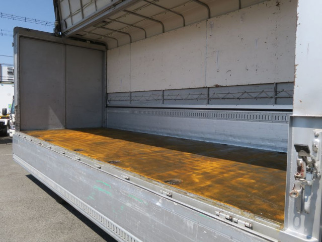 Mitsubishi Fuso fighter Middle Wing body 2KG-FK61F(103844) 5枚目