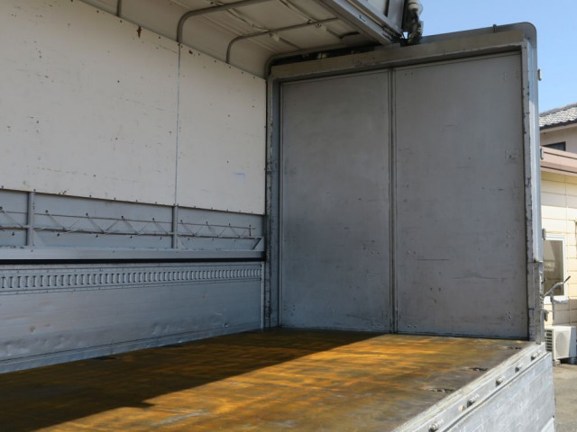 Mitsubishi Fuso fighter Middle Wing body 2KG-FK61F(103844) 7枚目