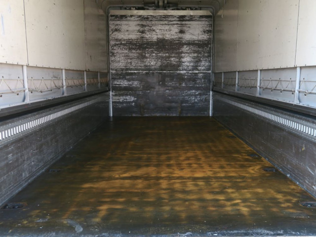 Mitsubishi Fuso fighter Middle Wing body 2KG-FK61F(103844) 10枚目