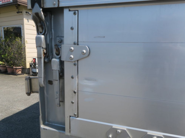 Mitsubishi Fuso fighter Middle Wing body 2KG-FK61F(103844) 18枚目