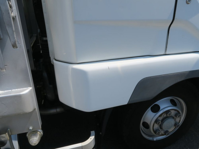 Mitsubishi Fuso fighter Middle Wing body 2KG-FK61F(103844) 25枚目