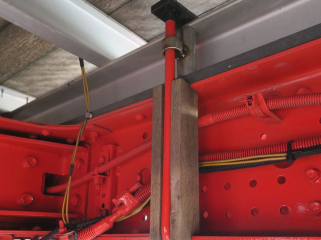 いすゞ フォワード 中型 平ボディ 2RG-FRR90T2(103843) 44枚目