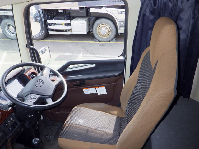 日野 レンジャー 中型 バン 2KG-FD2ABG(103845) 14枚目