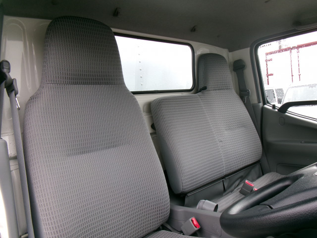 日野 デュトロ 小型 バン XZU605M(103846) 10枚目