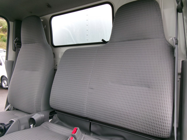 日野 デュトロ 小型 バン XZU605M(103846) 18枚目