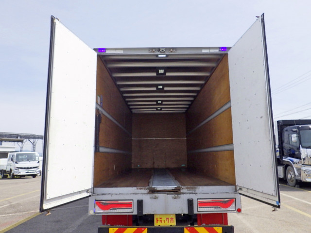 日野 レンジャー 中型 バン 2KG-FD2ABG(103845) 31枚目