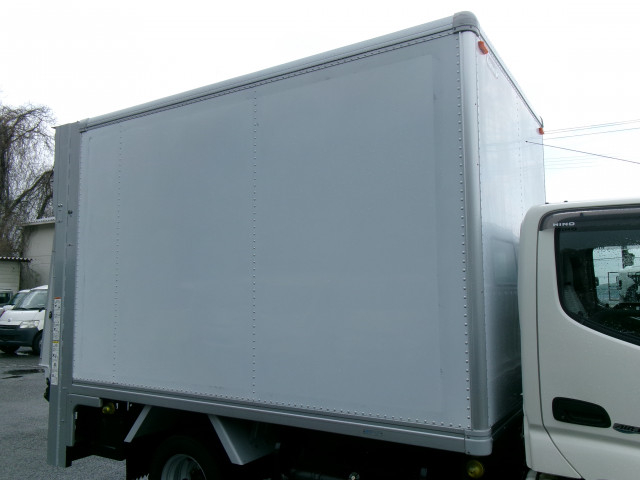 日野 デュトロ 小型 バン XZU605M(103846) 21枚目