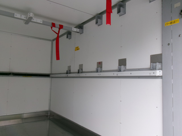 日野 デュトロ 小型 バン XZU605M(103846) 24枚目