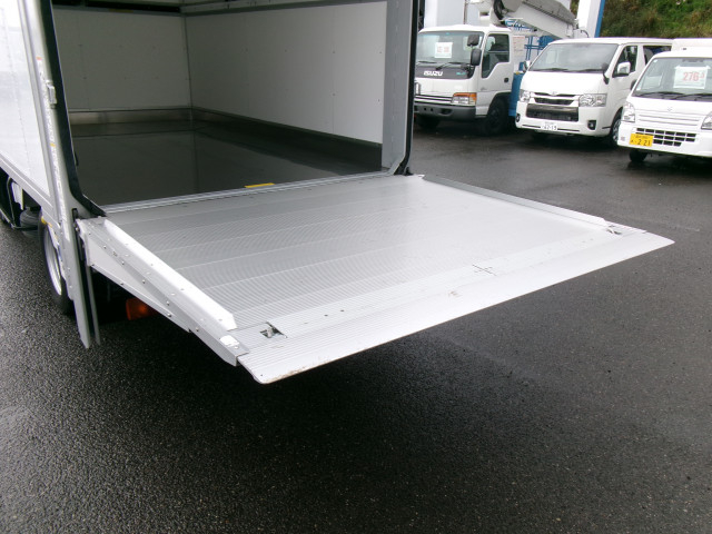 日野 デュトロ 小型 バン XZU605M(103846) 32枚目