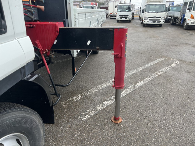 いすゞ フォワード 中型 平ボディ（クレーン付） TKG-FRR90S1(103848) 19枚目