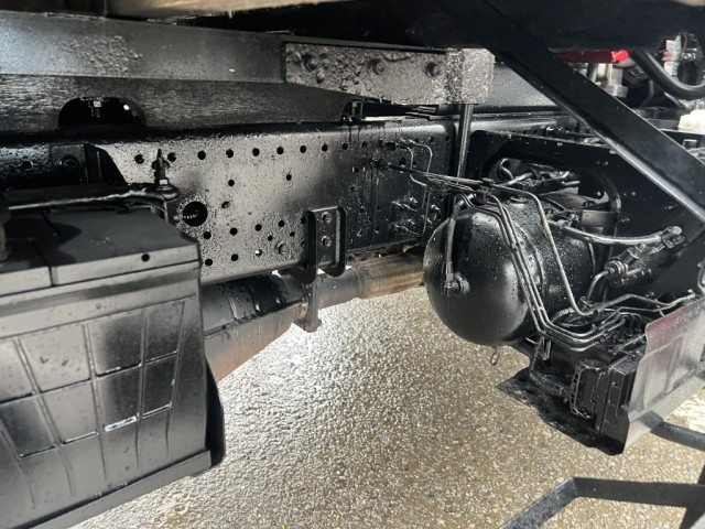 いすゞ フォワード 中型 平ボディ（クレーン付） TKG-FRR90S1(103848) 22枚目