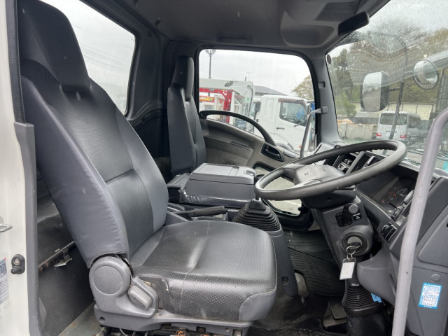 いすゞ フォワード 中型 平ボディ（クレーン付） TKG-FRR90S1(103848) 29枚目