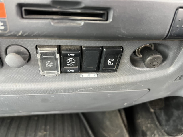 いすゞ フォワード 中型 平ボディ（クレーン付） TKG-FRR90S1(103848) 36枚目