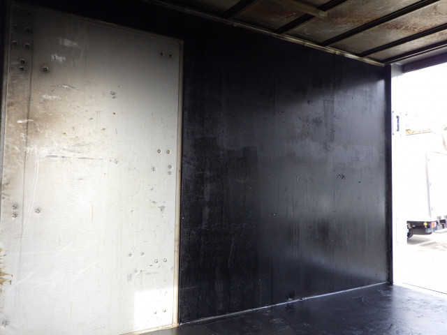 いすゞ エルフ 小型 バン TKG-NMR85AN(103849) 26枚目