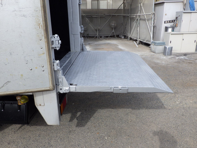 いすゞ エルフ 小型 バン TKG-NMR85AN(103849) 30枚目