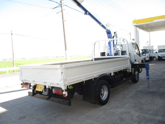 トヨタ トヨエース 小型 平ボディ（クレーン付） TKG-XZU650(103852) 2枚目