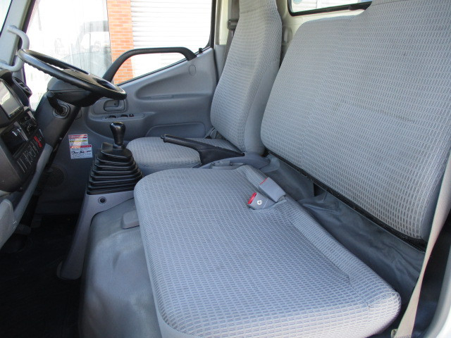 トヨタ トヨエース 小型 平ボディ（クレーン付） TKG-XZU650(103852) 21枚目