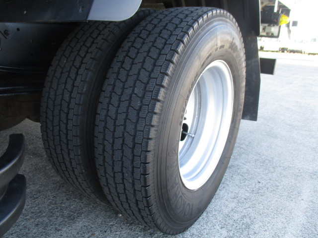 トヨタ トヨエース 小型 平ボディ（クレーン付） TKG-XZU650(103852) 28枚目