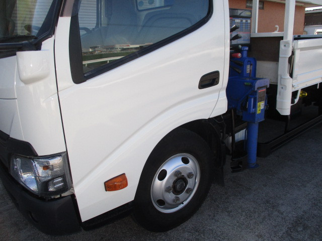 トヨタ トヨエース 小型 平ボディ（クレーン付） TKG-XZU650(103852) 45枚目