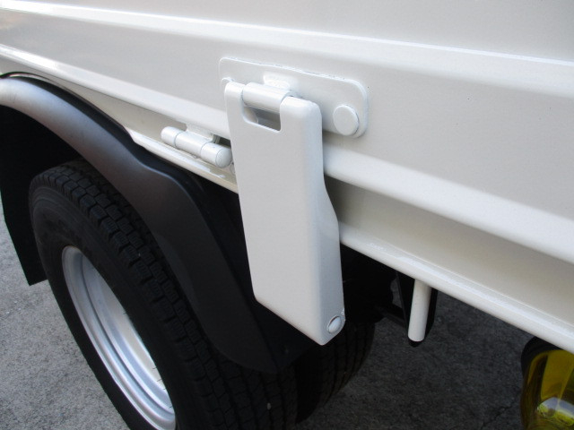 トヨタ トヨエース 小型 平ボディ（クレーン付） TKG-XZU650(103852) 49枚目