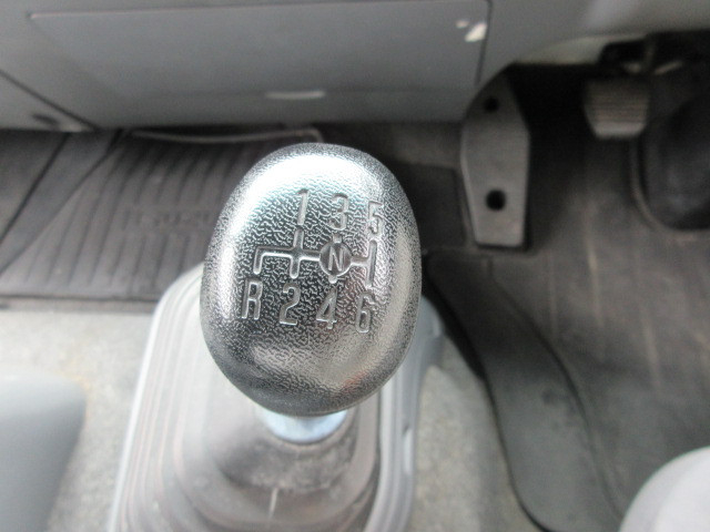 いすゞ フォワード 中型 ウィング TKG-FRR90S2(103853) 17枚目