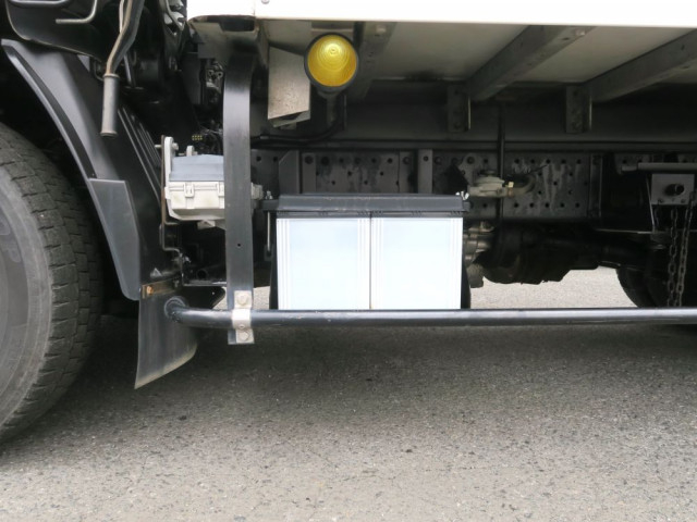 いすゞ エルフ 小型 バン TPG-NJS85AN(103854) 47枚目