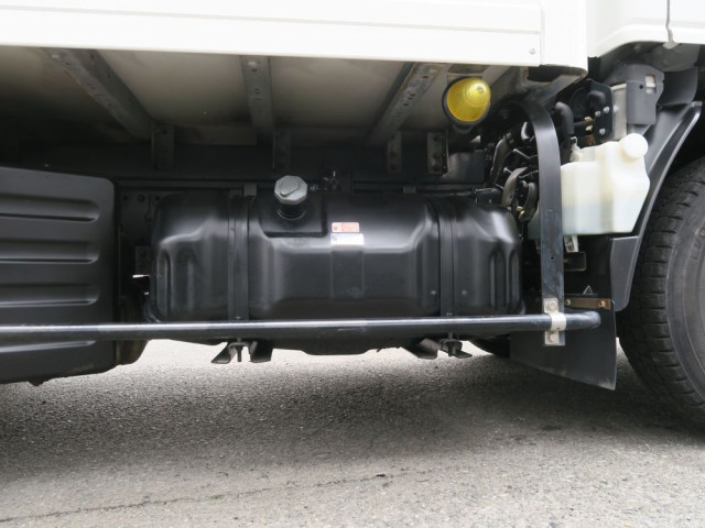 いすゞ エルフ 小型 バン TPG-NJS85AN(103854) 49枚目