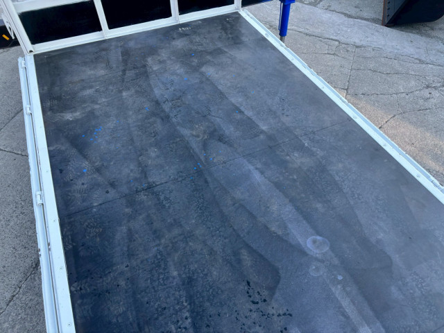 三菱ふそう キャンター 中型 平ボディ（クレーン付） TPG-FEB50(103855) 10枚目