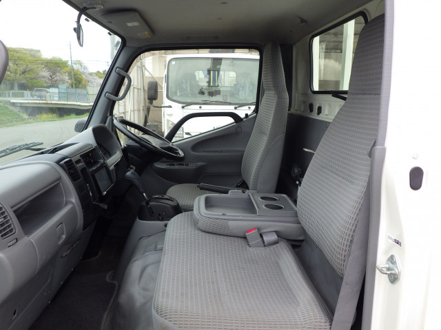 トヨタ トヨエース 小型 平ボディ ABF-TRY220(103856) 8枚目