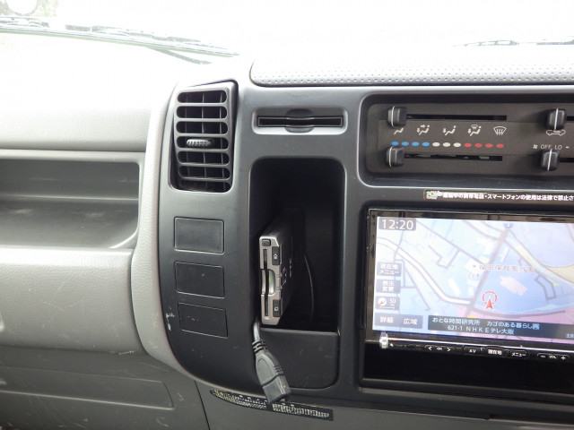 トヨタ トヨエース 小型 平ボディ ABF-TRY220(103856) 13枚目