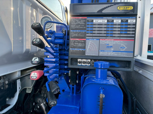 三菱ふそう キャンター 中型 平ボディ（クレーン付） TPG-FEB50(103855) 21枚目