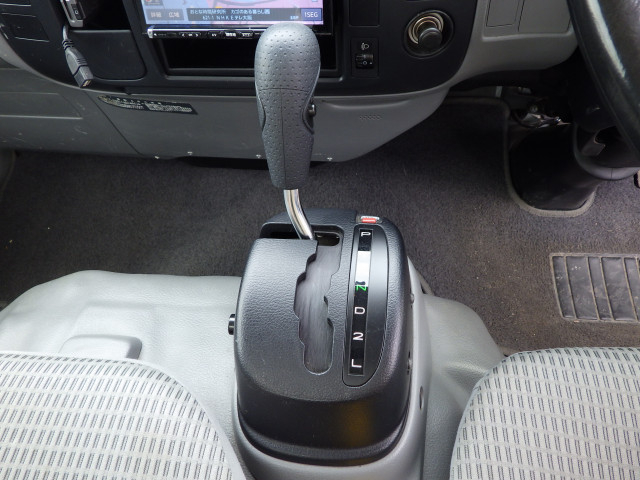 トヨタ トヨエース 小型 平ボディ ABF-TRY220(103856) 15枚目