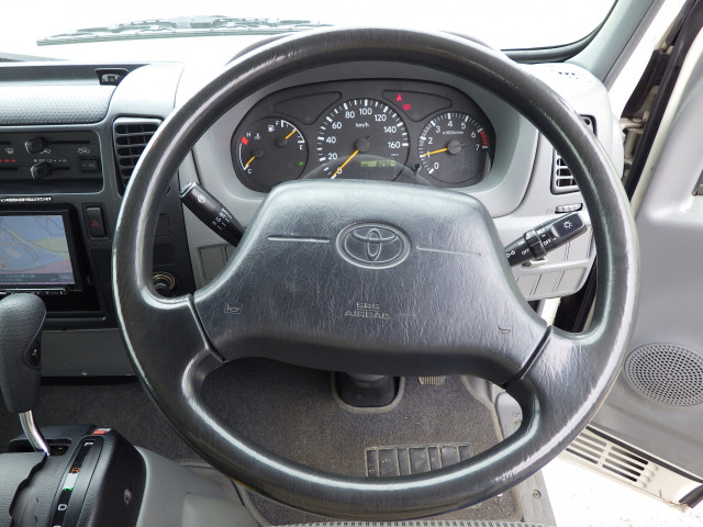 トヨタ トヨエース 小型 平ボディ ABF-TRY220(103856) 17枚目