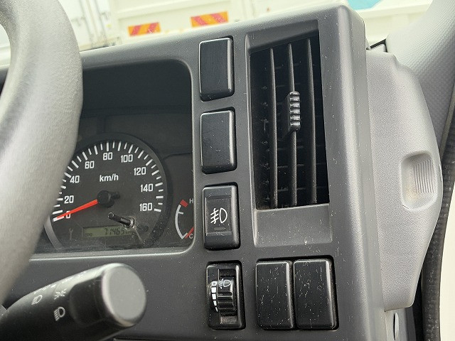 いすゞ エルフ 小型 平ボディ TRG-NPR85AR(103857) 36枚目