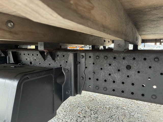 いすゞ エルフ 小型 平ボディ TRG-NPR85AR(103857) 45枚目