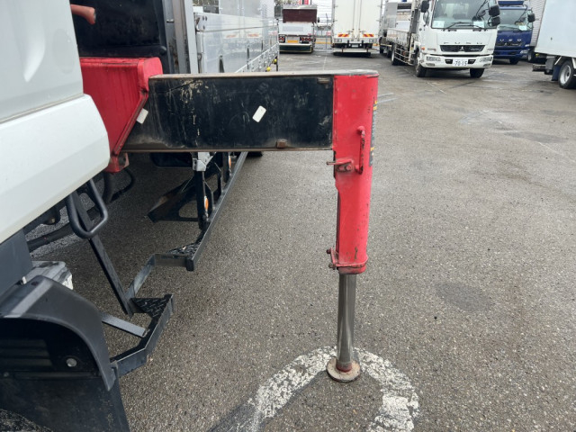 いすゞ フォワード 中型 平ボディ（クレーン付） TKG-FRR90S2(103859) 19枚目