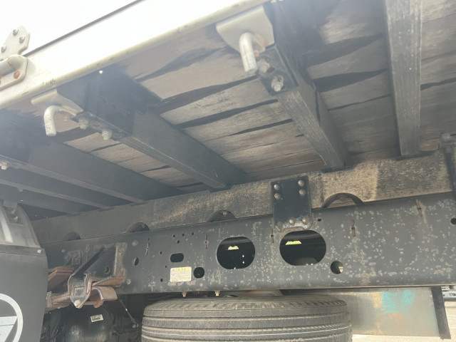 いすゞ フォワード 中型 平ボディ（クレーン付） TKG-FRR90S2(103859) 26枚目