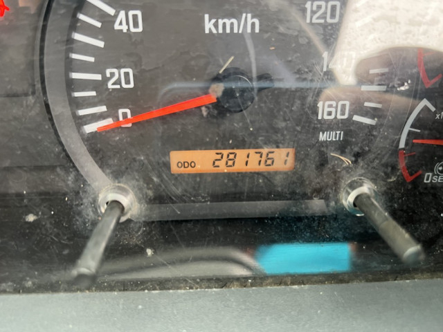 いすゞ フォワード 中型 平ボディ（クレーン付） TKG-FRR90S2(103859) 30枚目