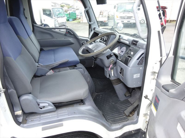 三菱ふそう キャンター 小型 バン PDG-FG74D(103862) 24枚目