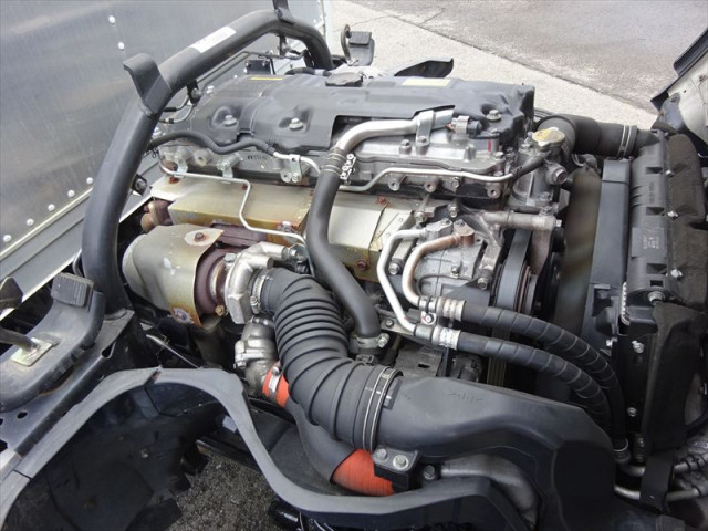 三菱ふそう キャンター 小型 バン PDG-FG74D(103862) 32枚目